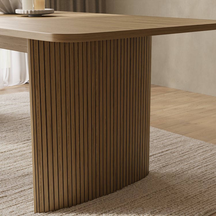 Large Oak Extendable Dining Table - Seats 6 - 8 - Jarel