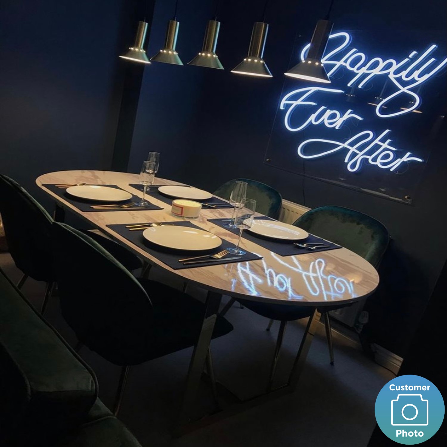 Set of 2 Dark Green Velvet Dining Chairs with Gold Legs Jenna