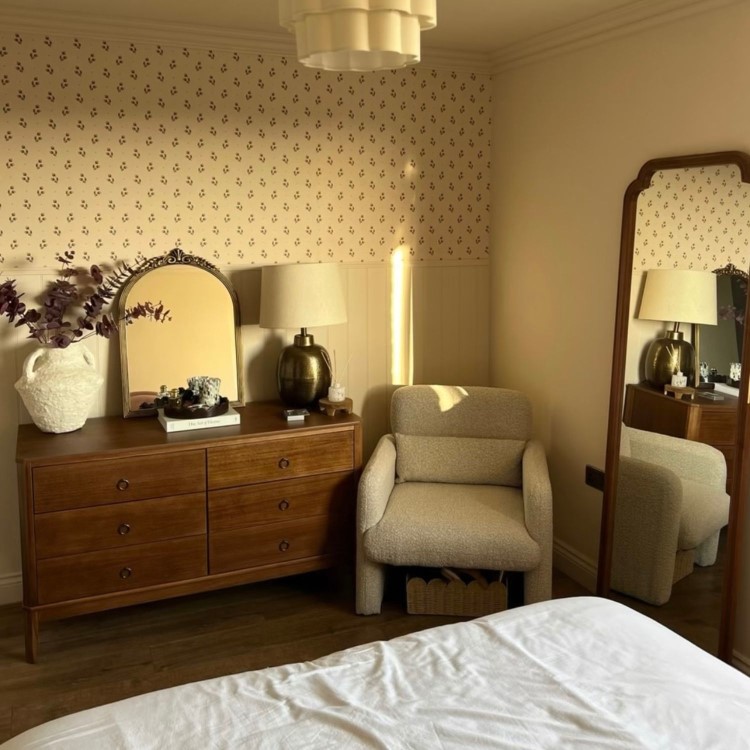 Solid Pine Wood Chest of 6 Drawers - Josephine