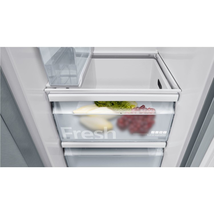 Siemens 533 Litre Side-By-Side American Fridge Freezer With FreshSense - Stainless steel