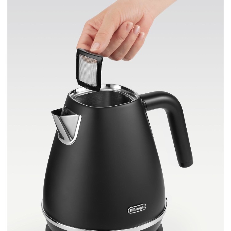 Delonghi Distinta X 1.7L Cordless Kettle - Black