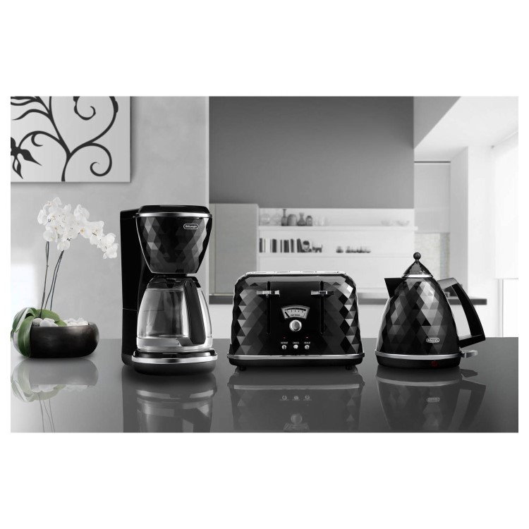 Delonghi KBJ3001.BK Brillante Cordless 1.7L Kettle - Black
