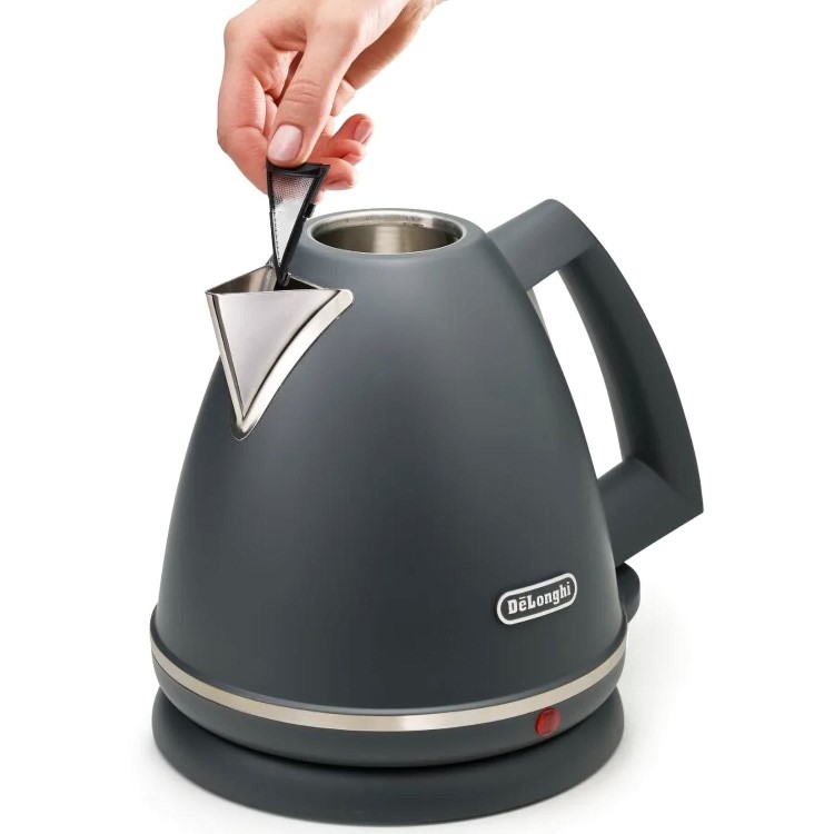 Refurbished Delonghi Argento Silva 1.7L Kettle Grey