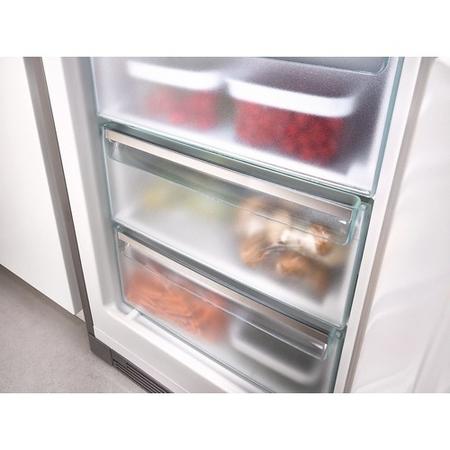 Miele 308 Litre 60/40 Freestanding Fridge Freezer - Stainless steel