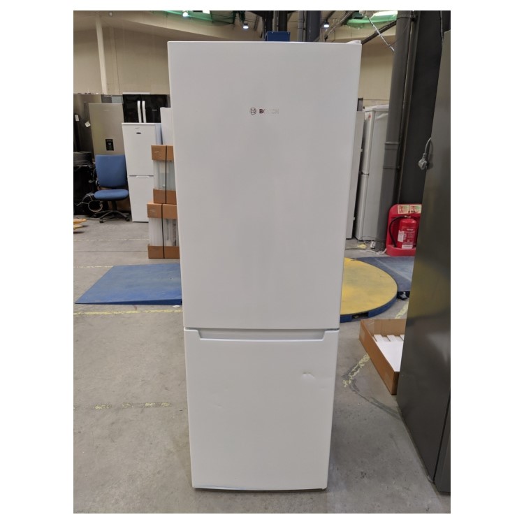 Refurbished KGN33NWEAGB Bosch Freestanding 287 Litre 60/40 Frost Free Fridge Feezeer