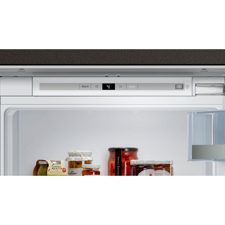 Neff N70 247 Litre In-column Integrated Larder Fridge