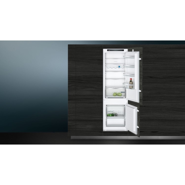 Siemens iQ300 271 Litre Low Frost 70/30 Integrated Fridge Freezer