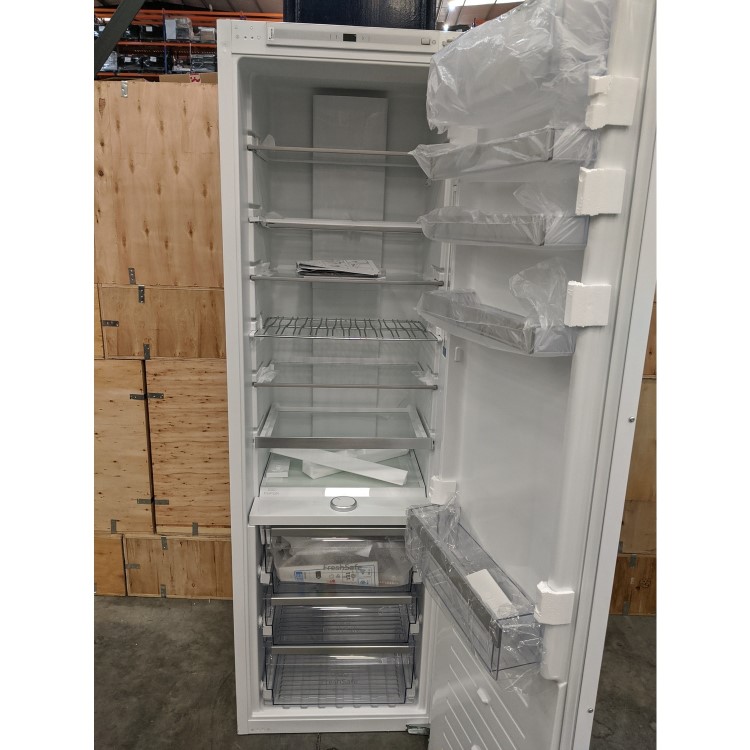 Refurbished Neff KI8816D30 Integrated 289 Litre Larder Fridge