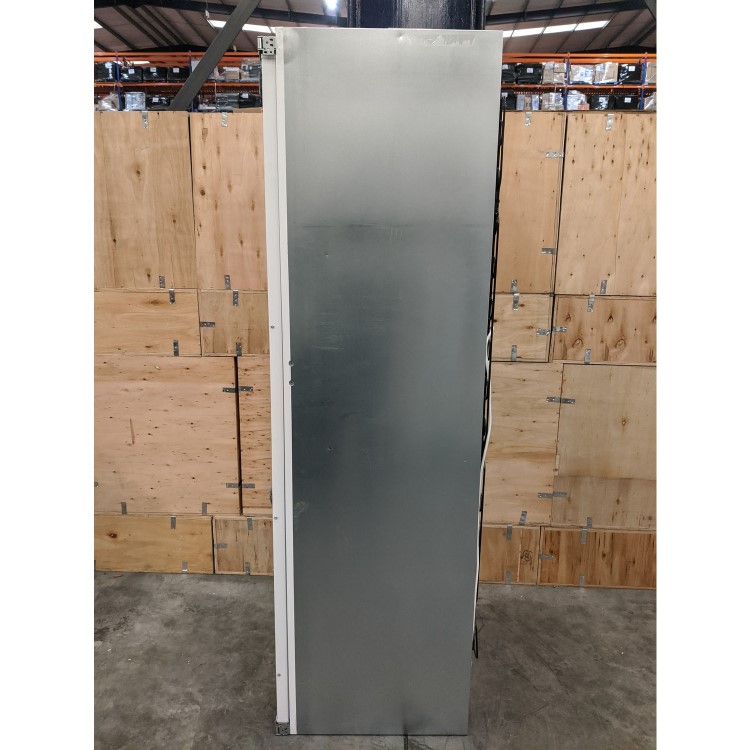 Refurbished Neff KI8816D30 Integrated 289 Litre Larder Fridge