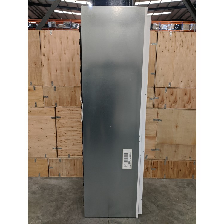 Refurbished Neff KI8816D30 Integrated 289 Litre Larder Fridge
