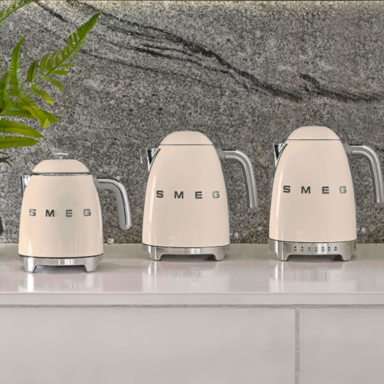 Smeg 50s Style 0.8L Mini Electric Kettle - Cream - KLF05CRUK