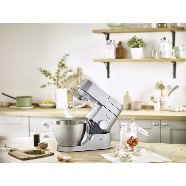 Kenwood Chef XL Stand Mixer with 6.7L Bowl in Silver