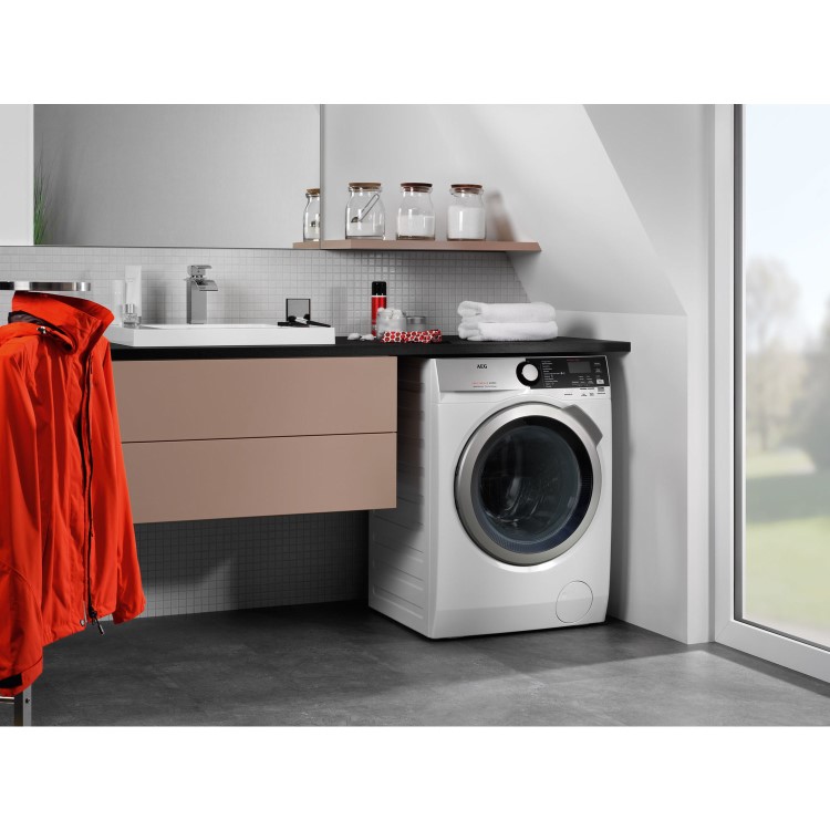 AEG 7000 Series 9kg Wash 6kg Dry 1600rpm Freestanding Washer Dryer - White