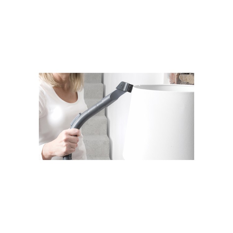 Hoover LA71WR10 Lander 700W Cylinder Vacuum Cleaner - Grey & Red