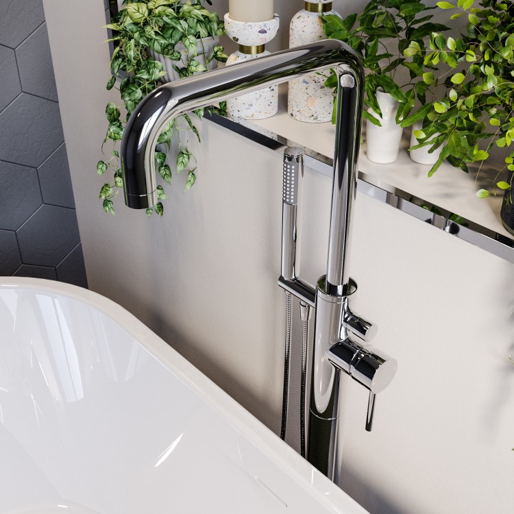 GRADE A1 - Chrome Freestanding Bath Shower Mixer Tap - Lenton