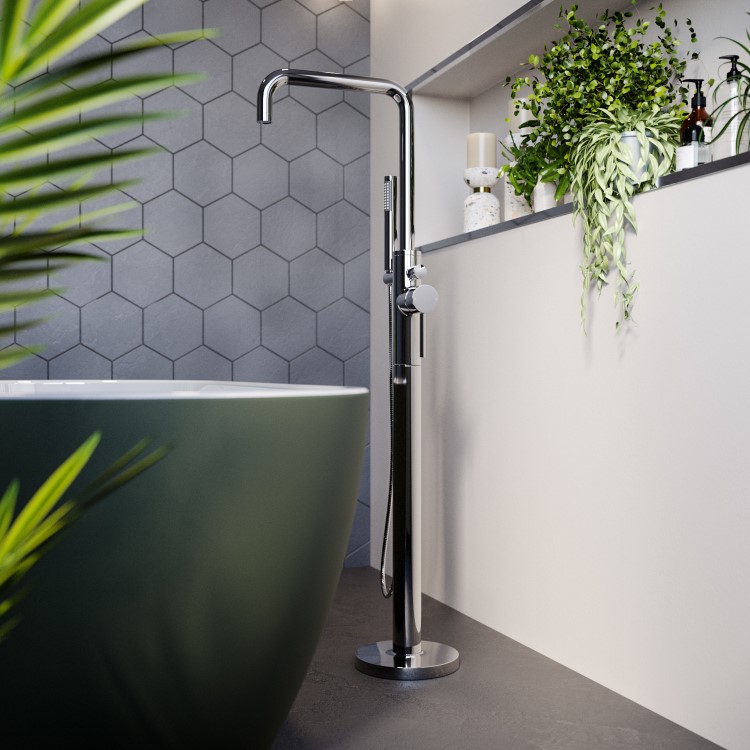 GRADE A1 - Chrome Freestanding Bath Shower Mixer Tap - Lenton