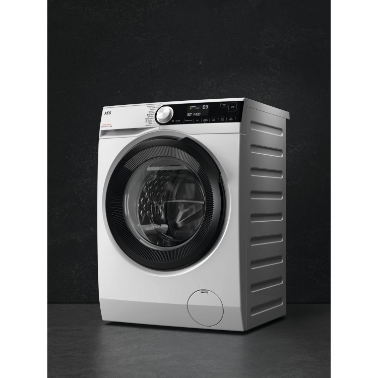 AEG 7000 Series ProSteam&reg; 9kg 1400rpm Washing Machine - White
