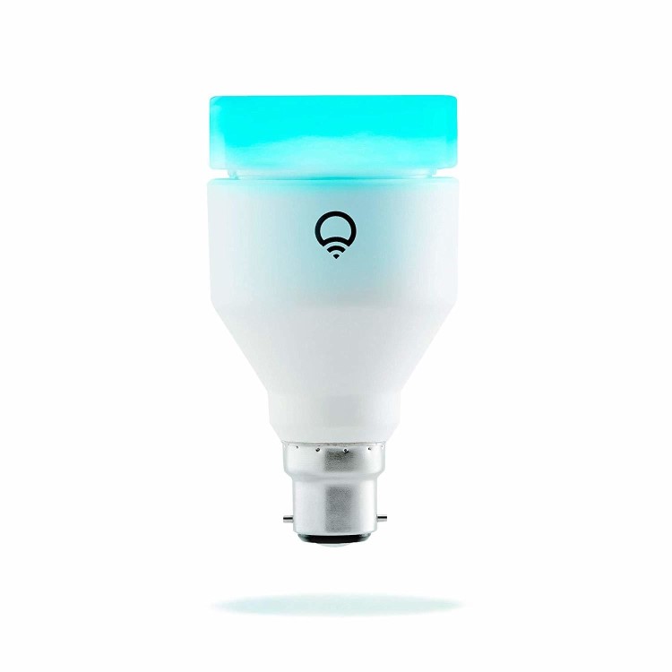 LiFX Smart Colour WiFi Bulb with B22 Bayonet Ending - Alexa Apple & Google Assistant Compatible 
