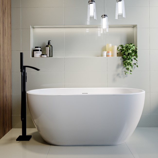 GRADE A1 - Freestanding Double Ended Bath 1400 x 750mm - Lisbon