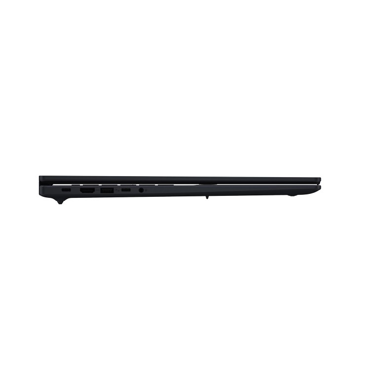 ASUS Vivobook 18 AMD Ryzen AI 5 16GB RAM 1TB SSD 144Hz 18 Inch Windows 11 Laptop
