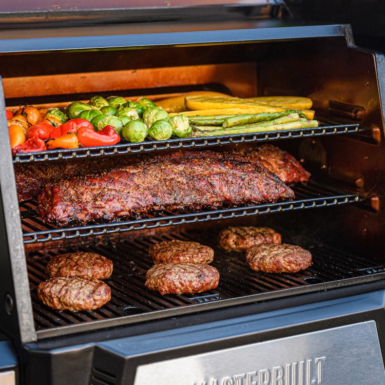Refurbished Masterbuilt Gravity Series 560 Warming Racks in Black