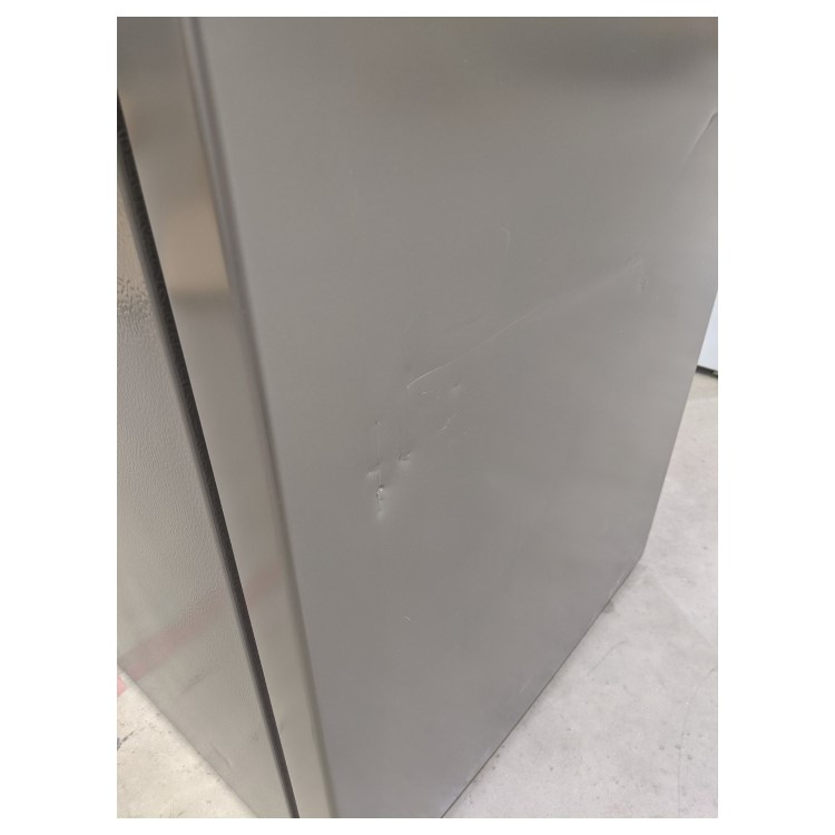 Refurbished Fridgemaster MC55240MDF Freestanding 252 Litre 50/50 Fridge Freezer
