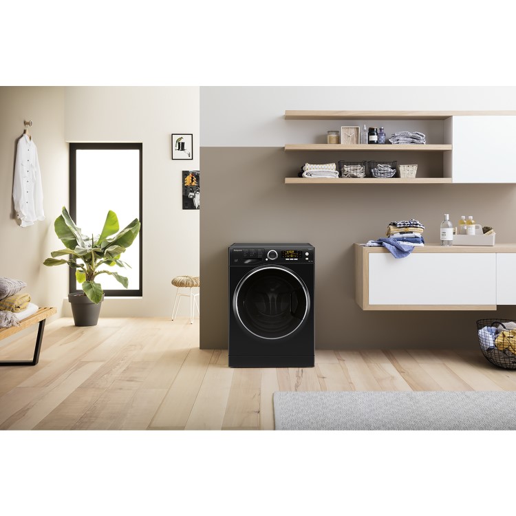 Refurbished Hotpoint RD966JKDUKN Freestanding 9/6KG 1600 Spin Washer Dryer Black
