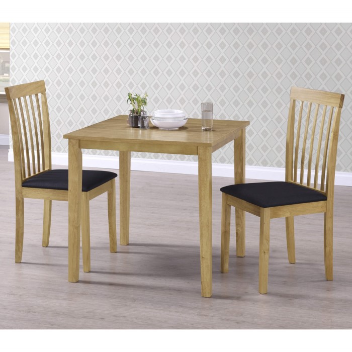 New Haven Small Square Dining Table in Oak - Seats 4 - Buy It Direct