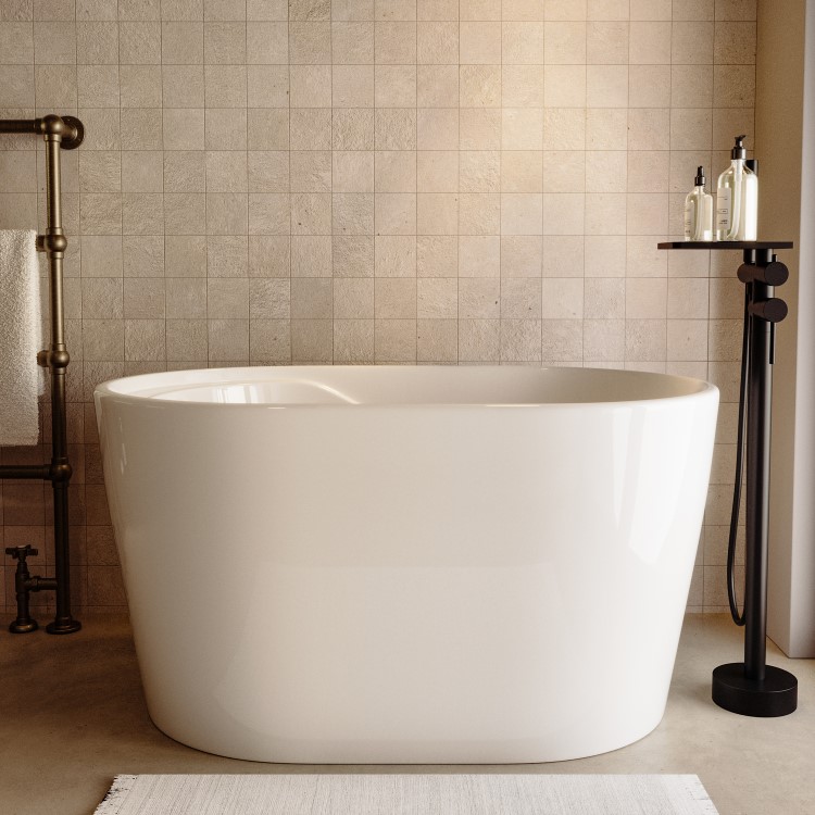 ALMOST PERFECT - Freestanding Japanese Soaking Deep Bath With Seat 1200 x 630mm - Niki