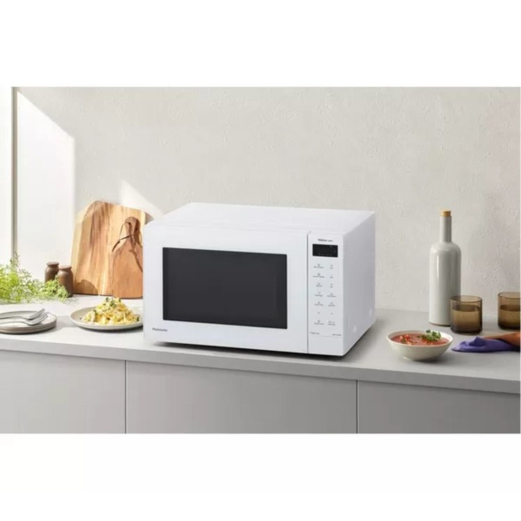 Panasonic NN-ST64QWBPQ 32L Solo Inverter Microwave Oven White – 1000W Family-Size Microwave with Inverter Technology Auto Cook Programmes & Turbo Defrost