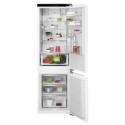 NSC7M181EC AEG 7000 Series 244 Litre 70/30 Integrated Fridge Freezer
