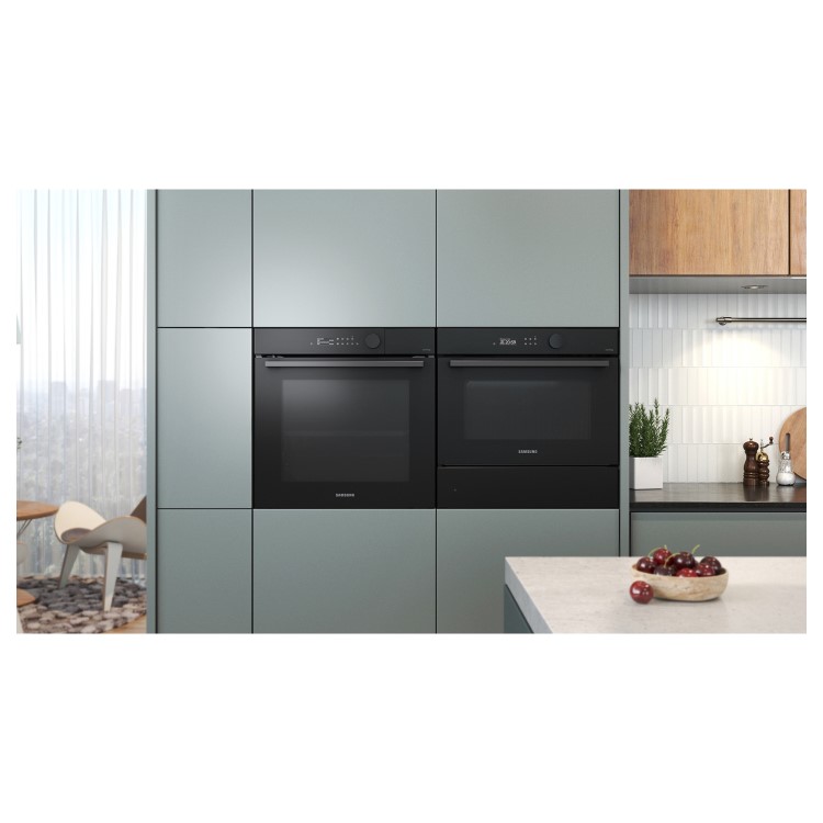 Samsung 76L Electric Pyrolytic Single Oven - Black
