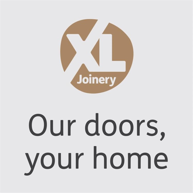 Internal Oak Cottage FD30 Fire Door - Unfinished - 1981 x 686 x 44mm - Suffolk - XL Joinery