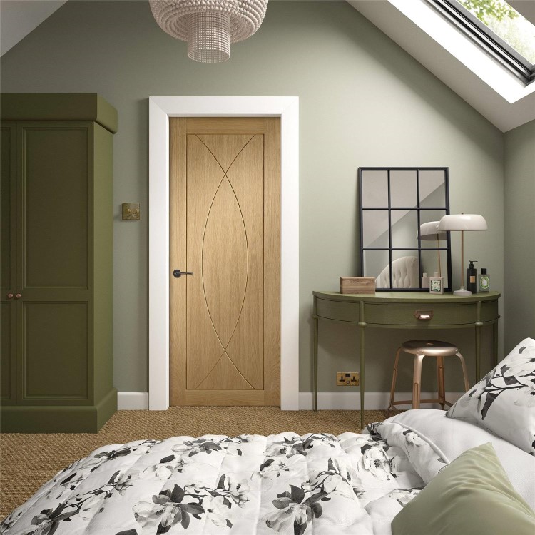 Internal Oak Door - Pre-Finished - 2040 x 826 x 40mm - Pesaro - XL Joinery