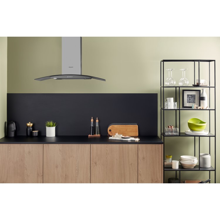 Hotpoint 90cm Curved Glass Cooker Hood - Stainless Steel