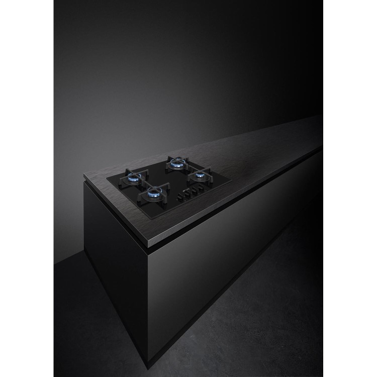 Refurbished Smeg Cucina PV264B 60cm Gas on Glass 4 Burner Gas Hob Black