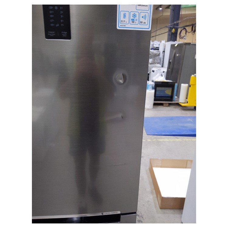 Refurbished Samsung RB33N321NSS/EU Freestanding 315 Litre 60/40 Fridge Freezer