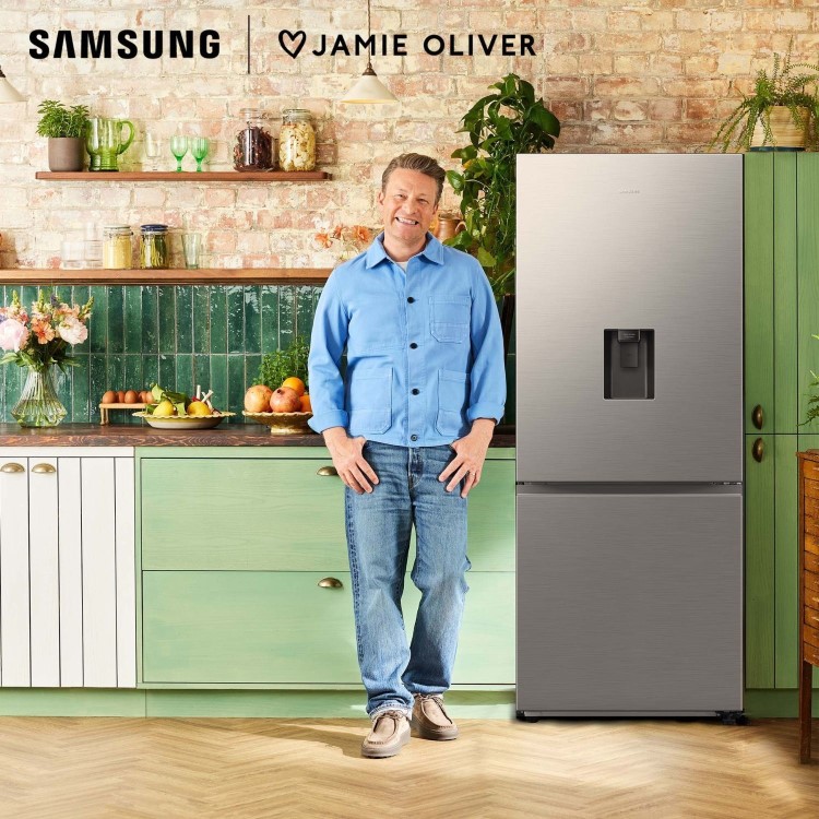 Samsung Series 8 505 Litre 70/30 Freestanding Fridge Freezer - Silver