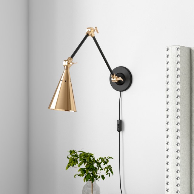 Brass Cone Wall Lamp - Rome