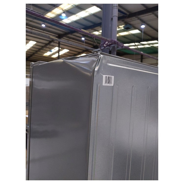 Refurbished Hisense RF528N4WC1 Freestanding 404 Litre 50/50 Frost Free American Fridge Freezer