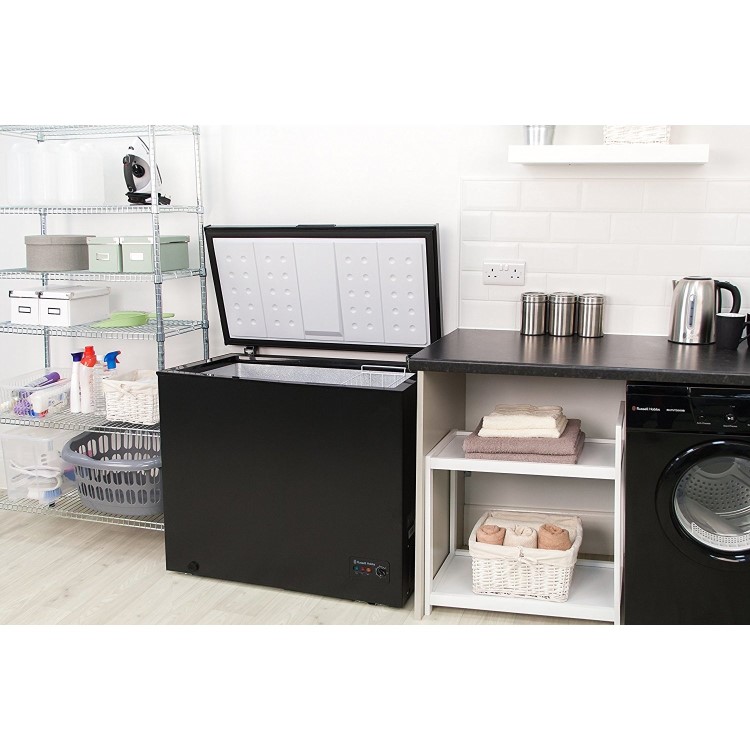 Russell Hobbs 142 Litre Chest Freezer - Black