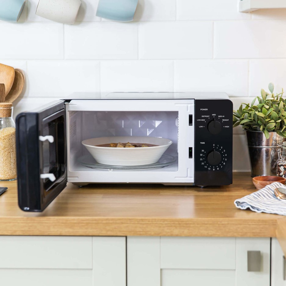 Russell Hobbs RHM1401B 14L Compact Microwave Oven Black BuyItDirect.ie