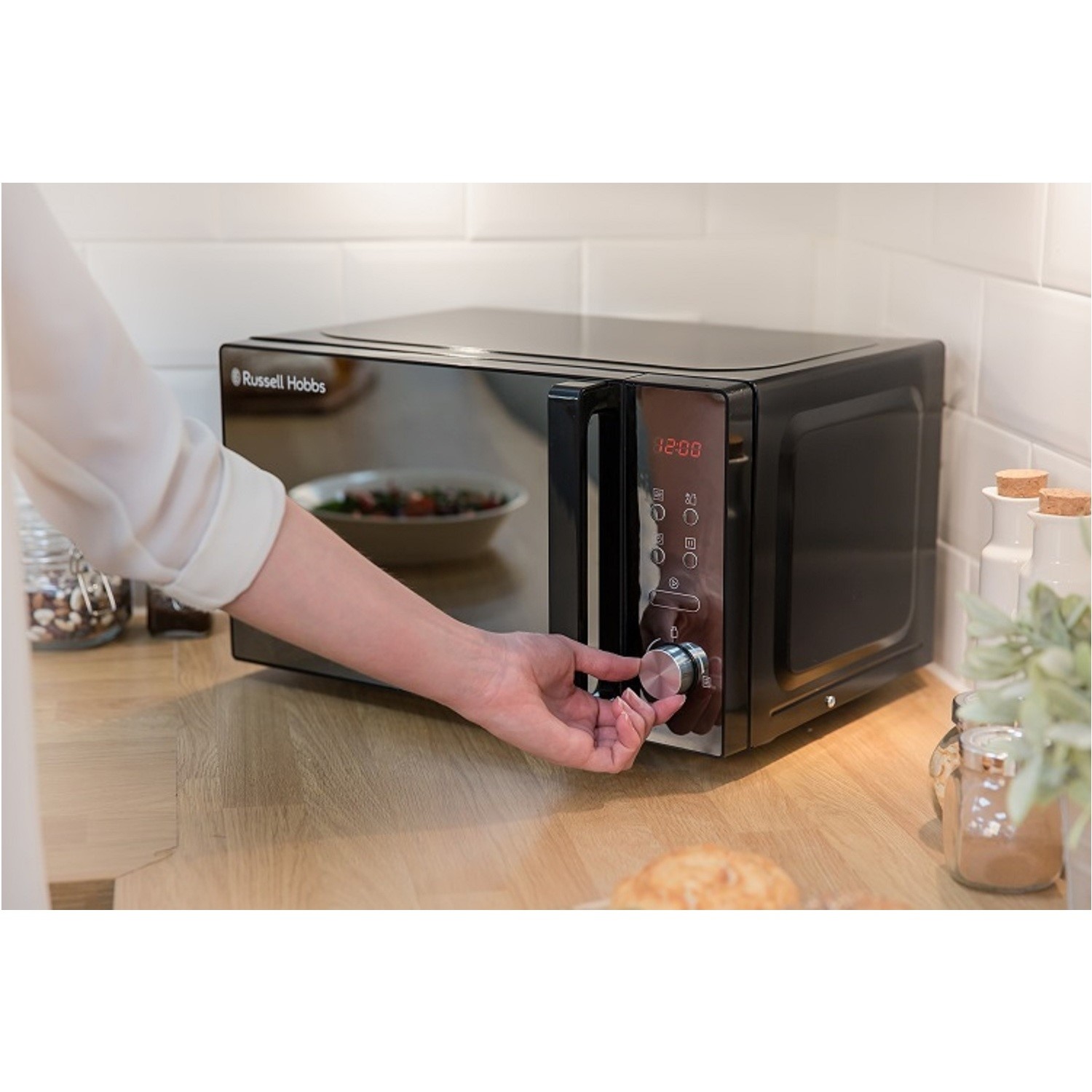 Russell Hobbs RHM2076B 20L Digital Microwave Black