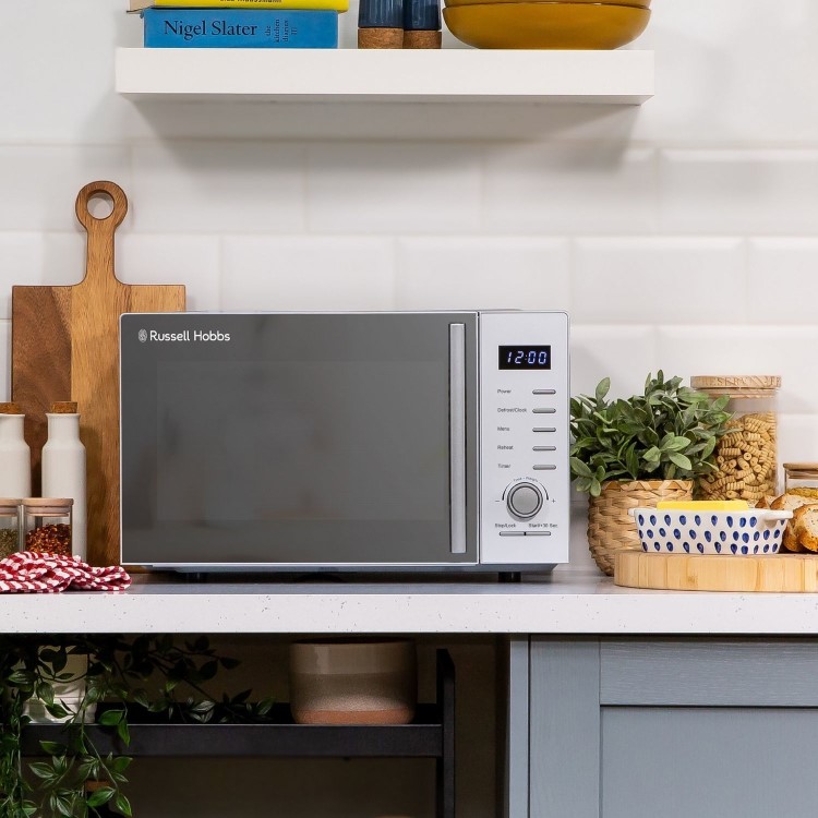 Russell Hobbs RHM2348S 23L Solo Microwave - Silver