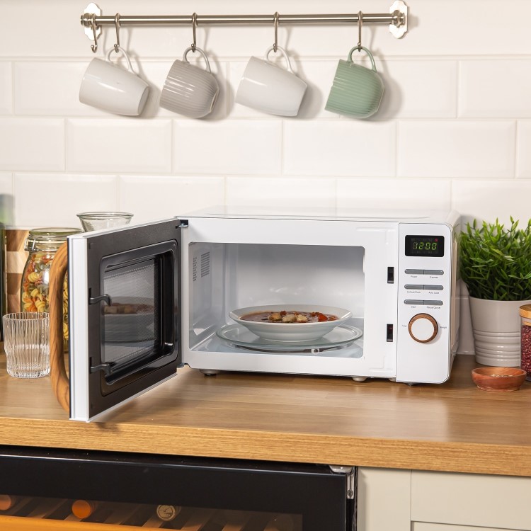 Russell Hobbs Scandi 17L Digital Microwave - White