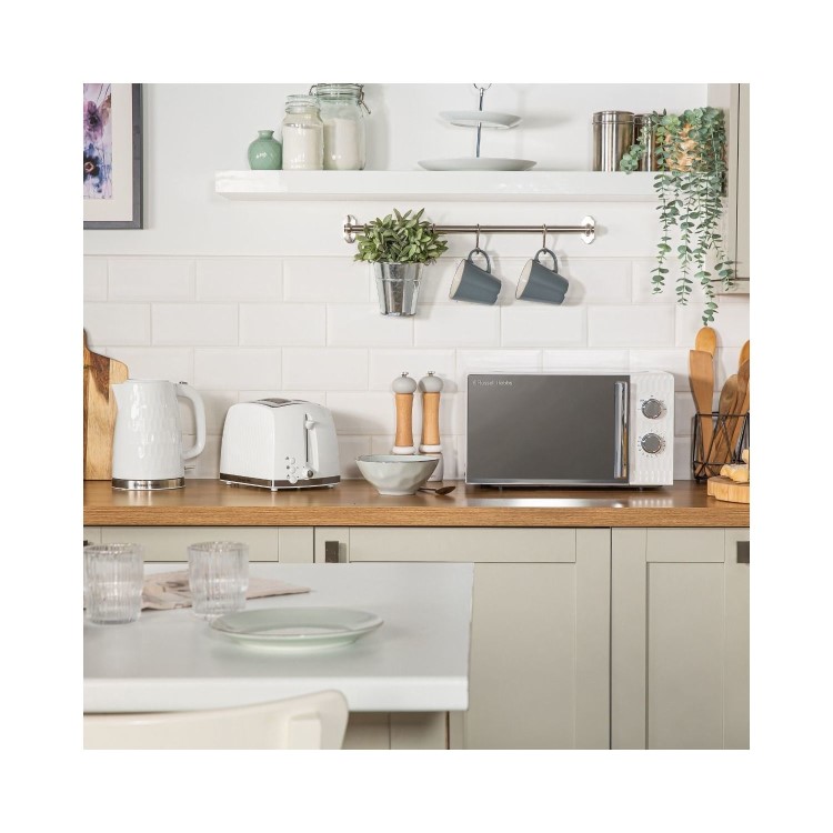 Russell Hobbs RHMM715 Honeycomb Manual Microwave 17L, White