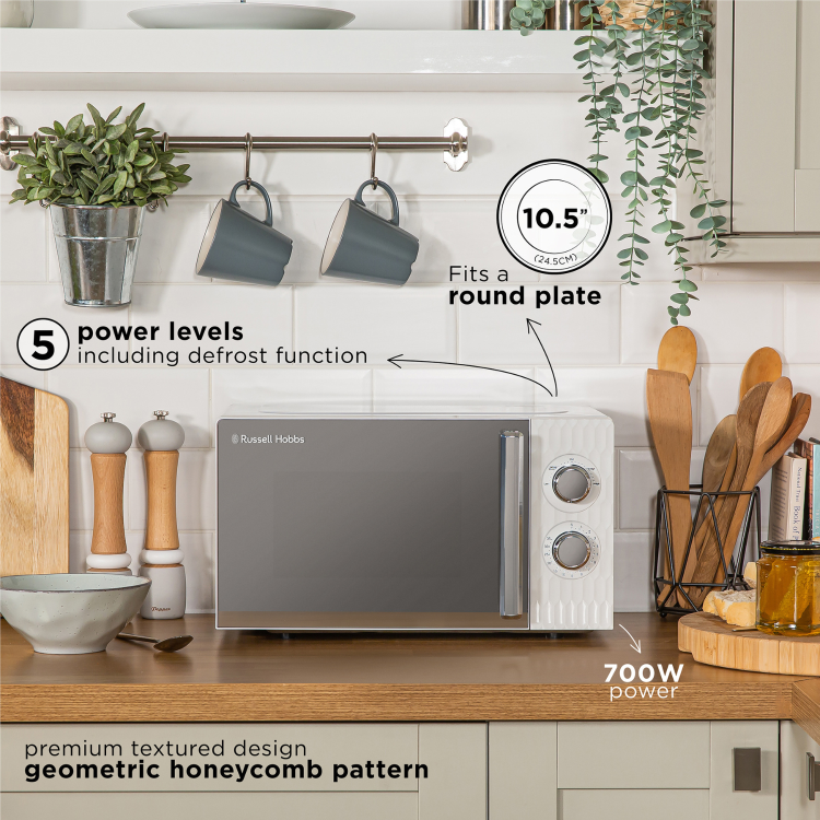 Russell Hobbs 17L Freestanding Solo Microwave - White