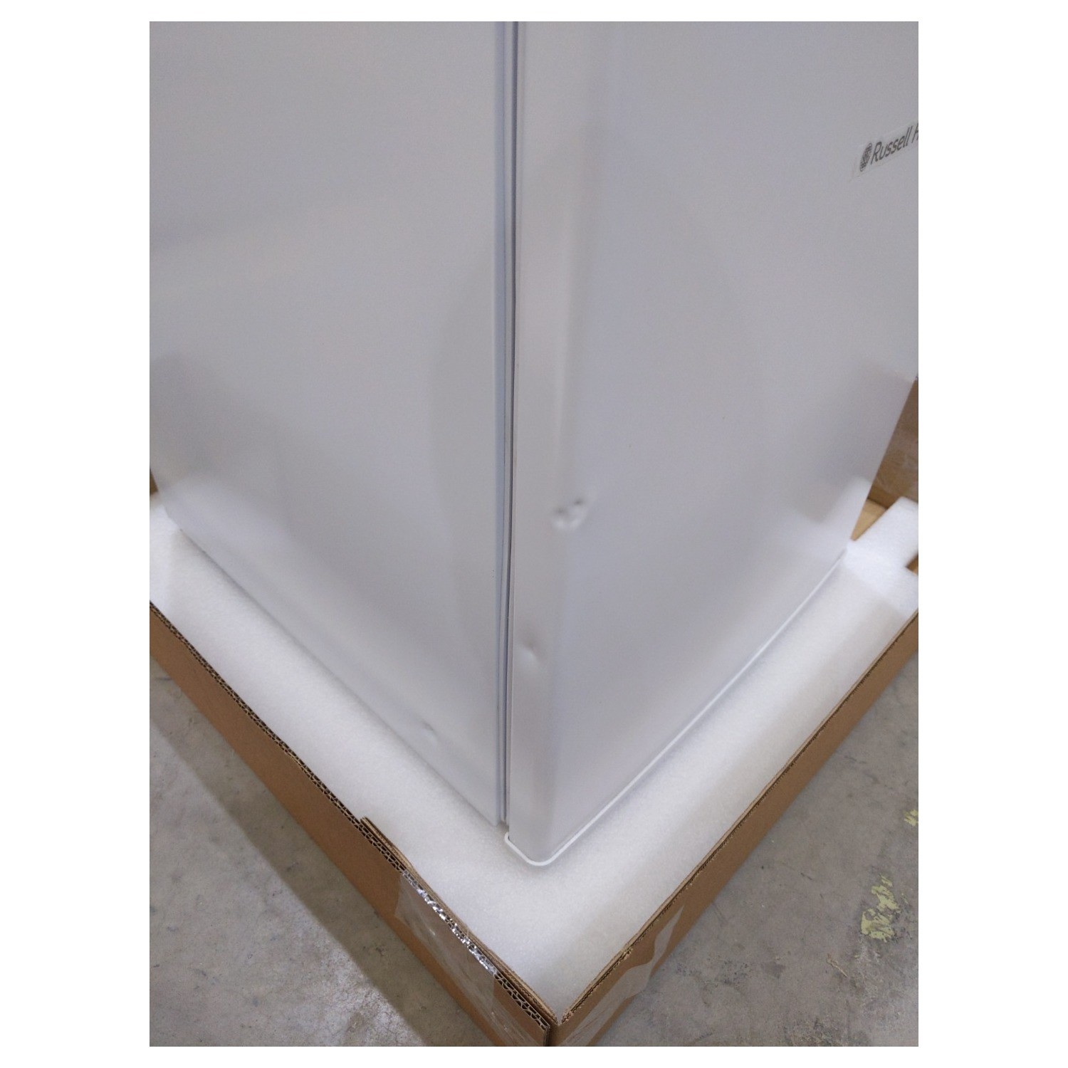 Refurbished Russell Hobbs RHTTF67W 66 Litre Table Top Mini Fridge White