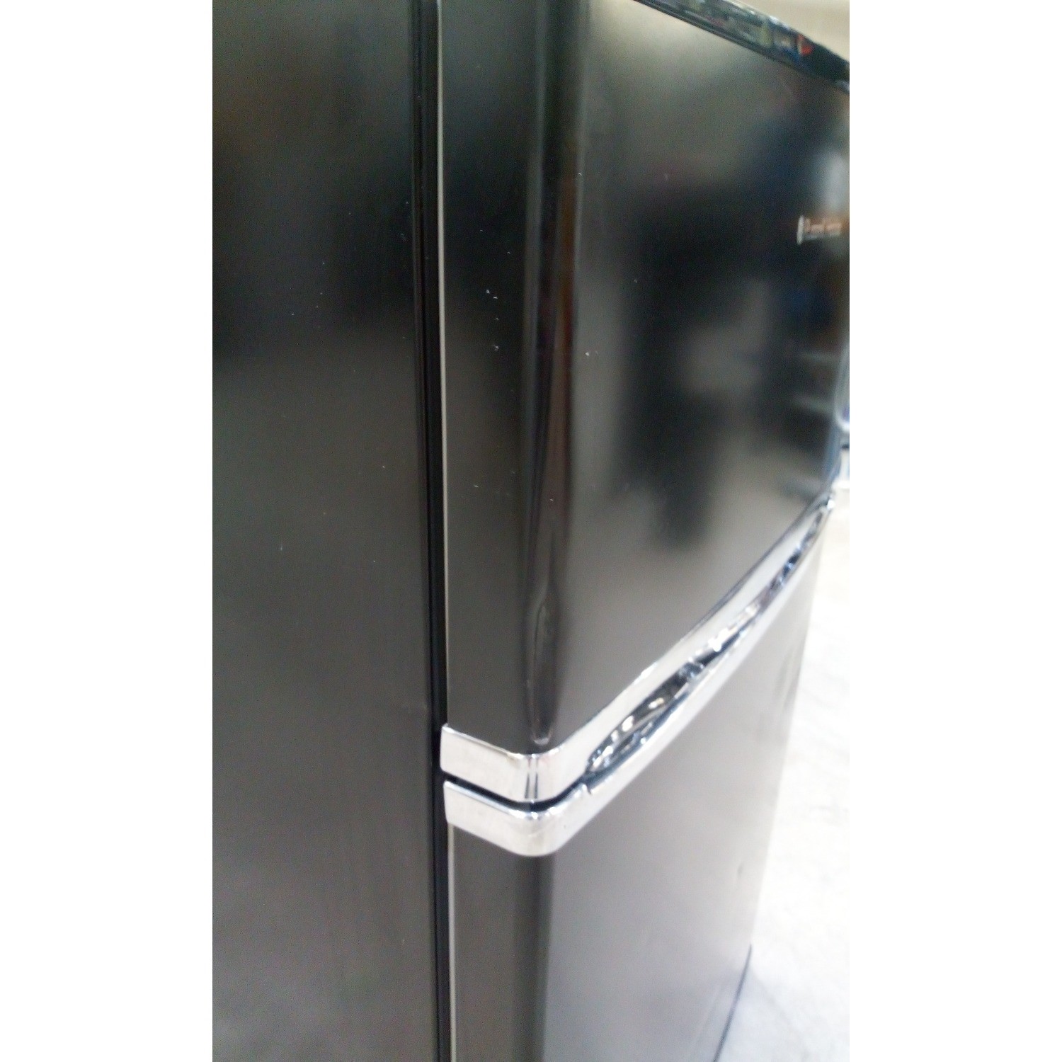 Refurbished Russell Hobbs RHUCFF50B Integrated 90 Litre 70/30 Low Frost