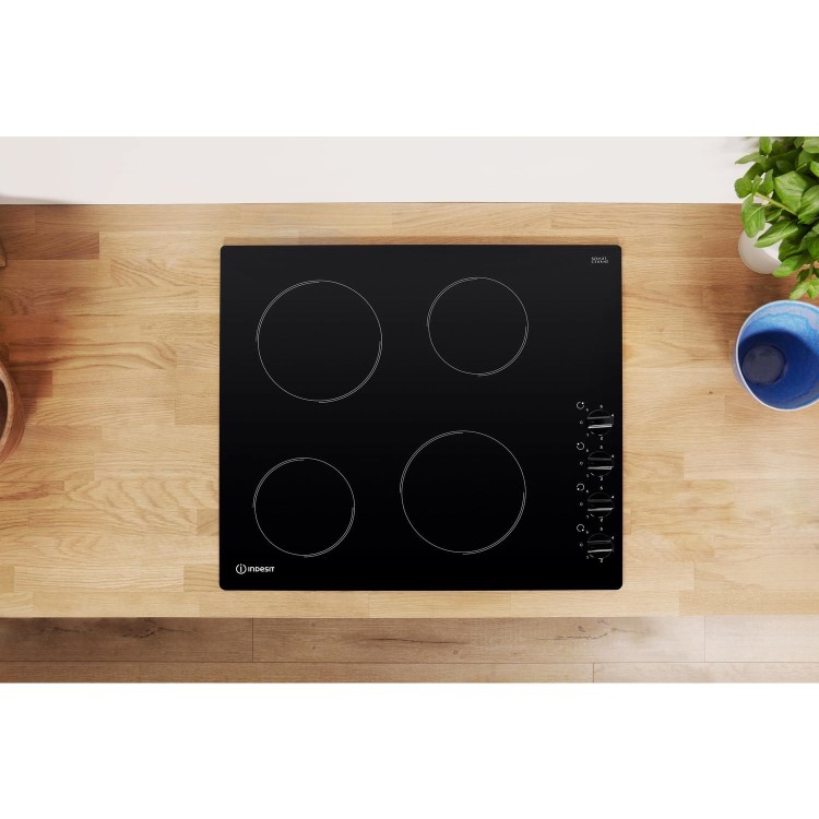 Indesit 58cm 4 Zone Ceramic Hob